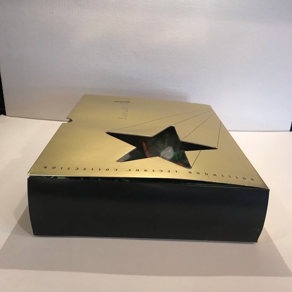 Barbie as “Scarlett O’Hara” - Picture 5 of 7